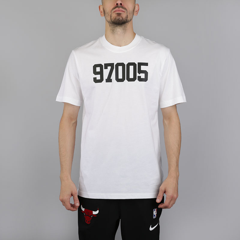 мужская белая футболка Nike NikeLab Essentials 97005 916208-100 - цена, описание, фото 1
