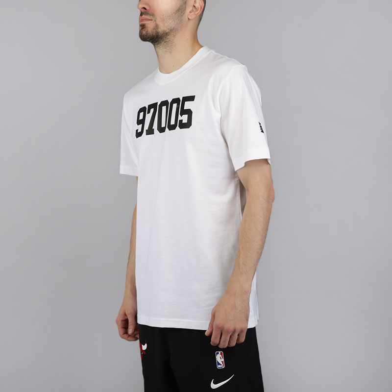 мужская белая футболка Nike NikeLab Essentials 97005 916208-100 - цена, описание, фото 2