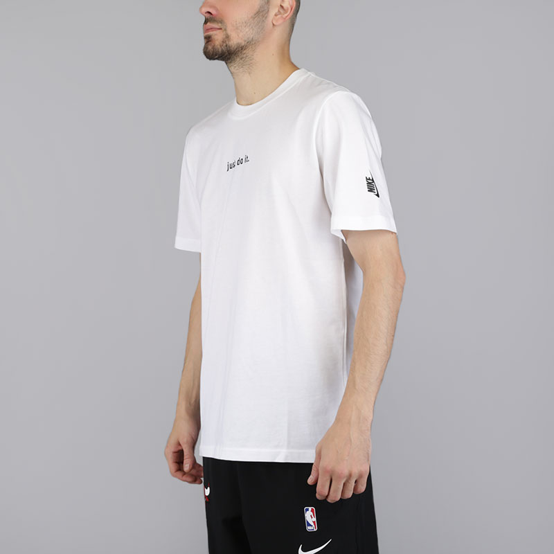мужская белая футболка Nike NikeLab Essential Just Do It 916214-100 - цена, описание, фото 2