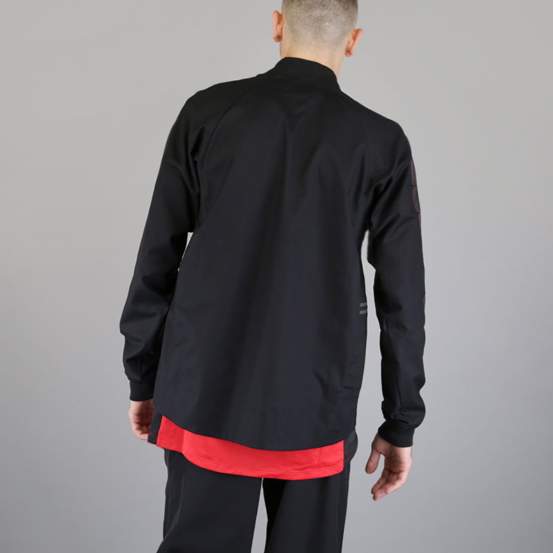 мужская черная куртка Nike Chicago Bulls Modern NBA Varsity Jacket 860789-010 - цена, описание, фото 3