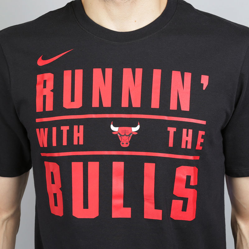 мужская черная футболка Nike Chicago Bulls Dry 871088-010 - цена, описание, фото 2