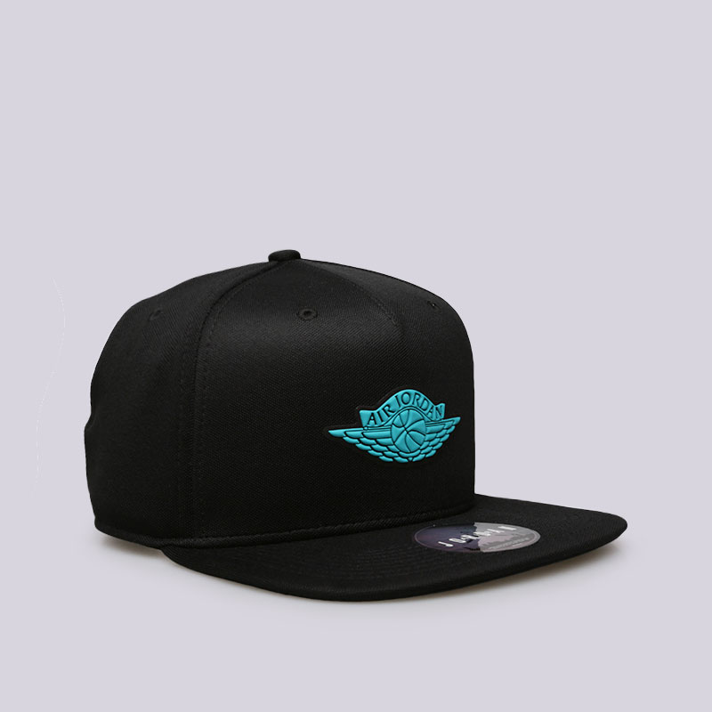  черная кепка Jordan Wings Strapback 875117-011 - цена, описание, фото 2