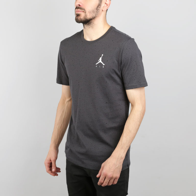 мужская серая футболка Jordan Speckle Tee 878407-060 - цена, описание, фото 2