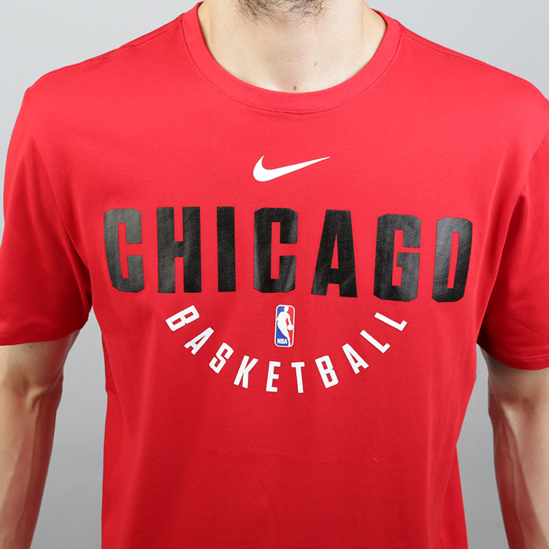 мужская красная футболка Nike T-shirt Chicago Bulls 927547-657 - цена, описание, фото 4