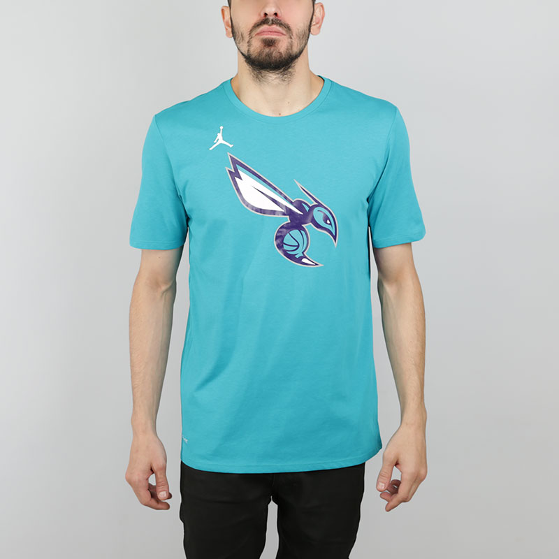 мужская голубая футболка Jordan Charlotte Hornets Dry Logo 870494-428 - цена, описание, фото 1