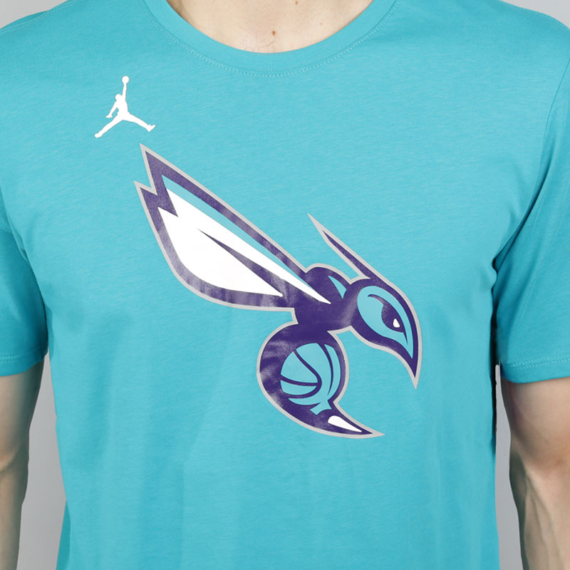 мужская голубая футболка Jordan Charlotte Hornets Dry Logo 870494-428 - цена, описание, фото 2