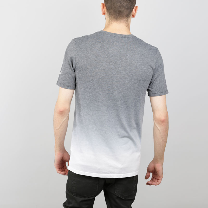 мужская серая футболка Nike Dry Kyrie 882178-100 - цена, описание, фото 4
