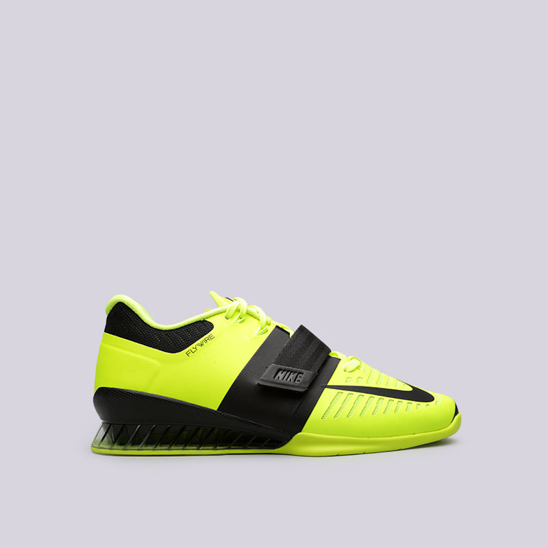 мужские салатовые кроссовки Nike Romaleos 3 852933-700 - цена, описание, фото 1