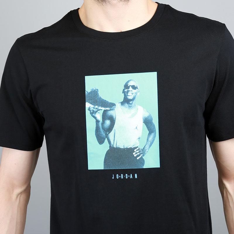 мужская черная футболка Jordan AJ 6 Connection AA3278-010 - цена, описание, фото 3