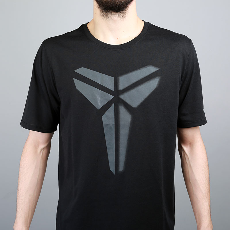 мужская черная футболка Nike Dry Kobe 882174-010 - цена, описание, фото 3