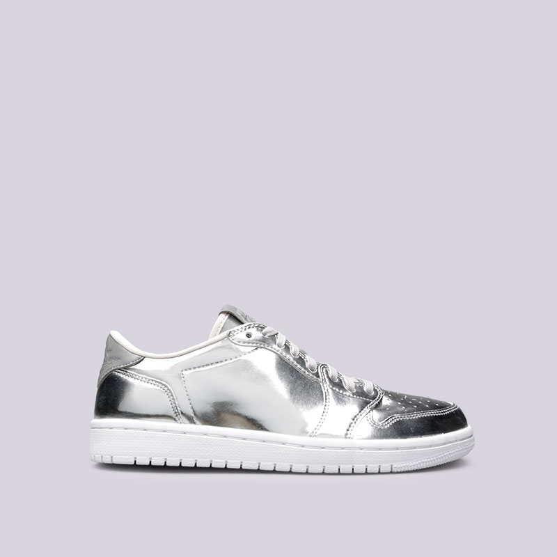 

Кроссовки Jordan 1 Retro Low OG P1nnacle, Серебряный