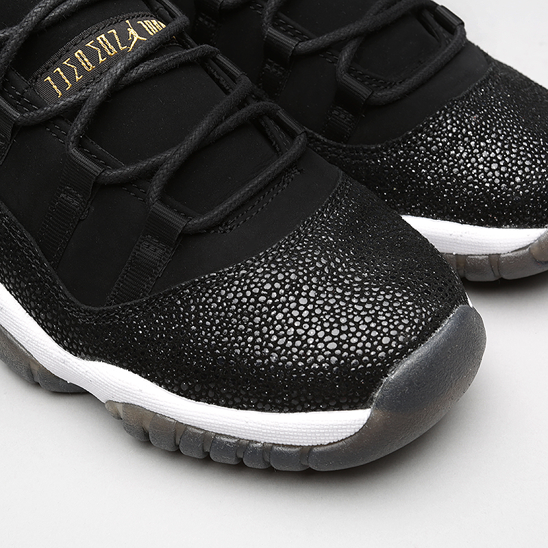 jordan 11 black sparkles