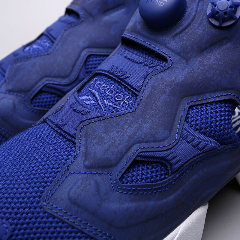 мужские синие кроссовки Reebok Instapump Fury Tech BS5382 - цена, описание, фото 5