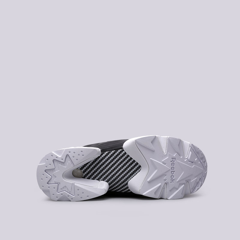 мужские черные кроссовки Reebok Instapump Fury Tech BS5380 - цена, описание, фото 2