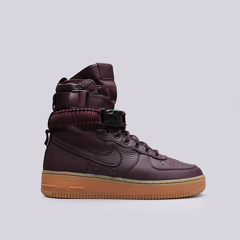 

Кроссовки Nike SF Air Force 1, Бордовый