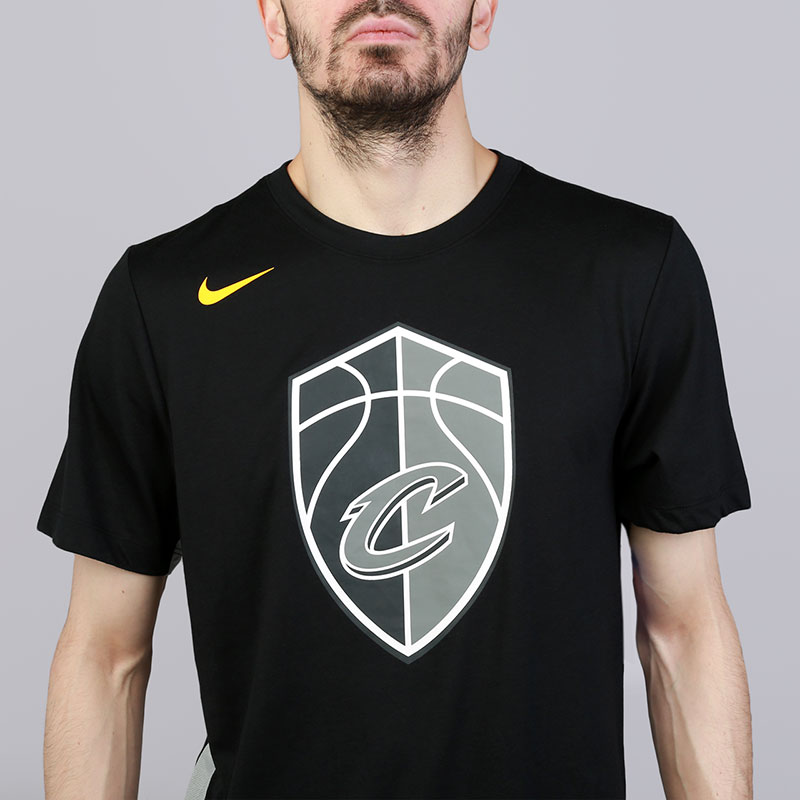 мужская черная футболка Nike Cleveland Cavaliers City Edition 890939-010 - цена, описание, фото 2