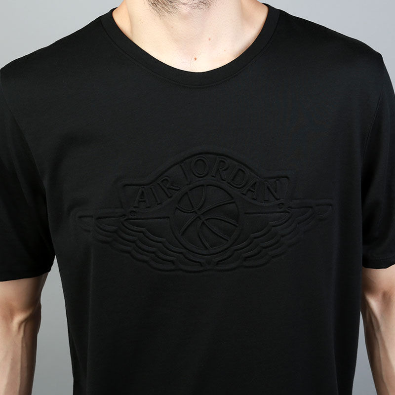 мужская черная футболка Jordan M Jsw Tee Drptl Emboss Logo 907969-010 - цена, описание, фото 2