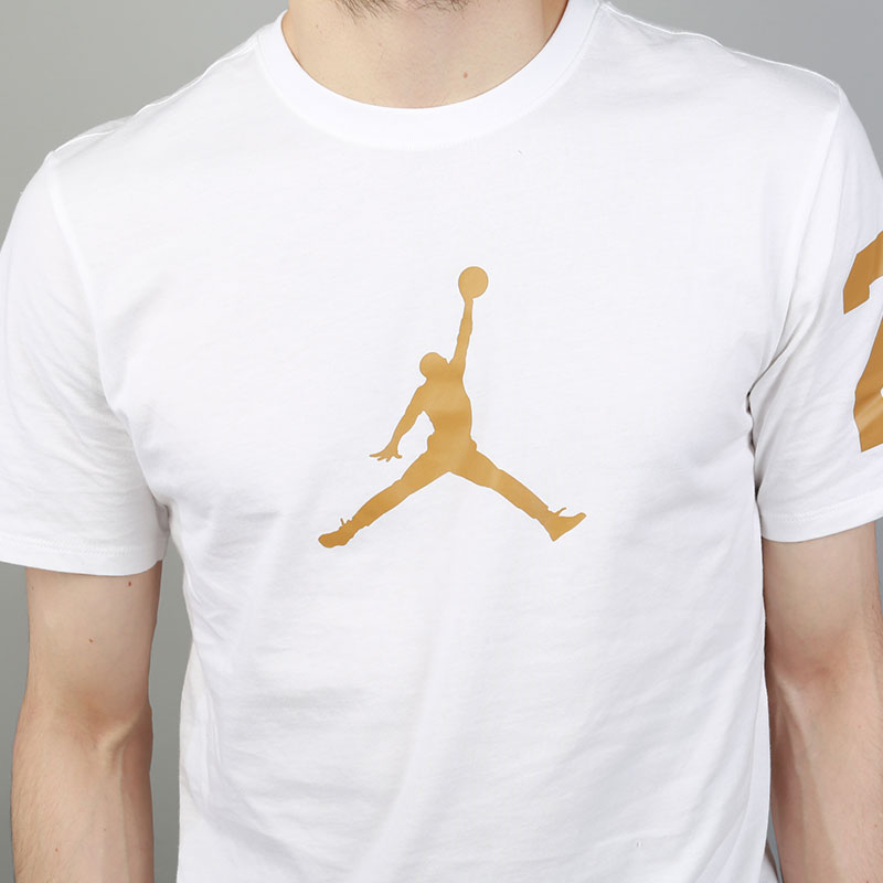 мужская белая футболка Jordan JSW AJ1381-101 - цена, описание, фото 2
