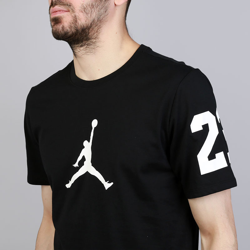 мужская черная футболка Jordan JSW AJ1381-011 - цена, описание, фото 2