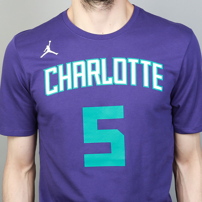 мужская фиолетовая футболка Jordan NBA Charlotte Hornets Nicolas Batum 870762-566 - цена, описание, фото 2