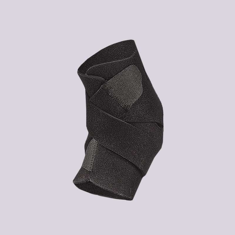  черный бандаж на голеностоп Mueller Adjustable Ankle Support SM/MD 45478 - цена, описание, фото 1