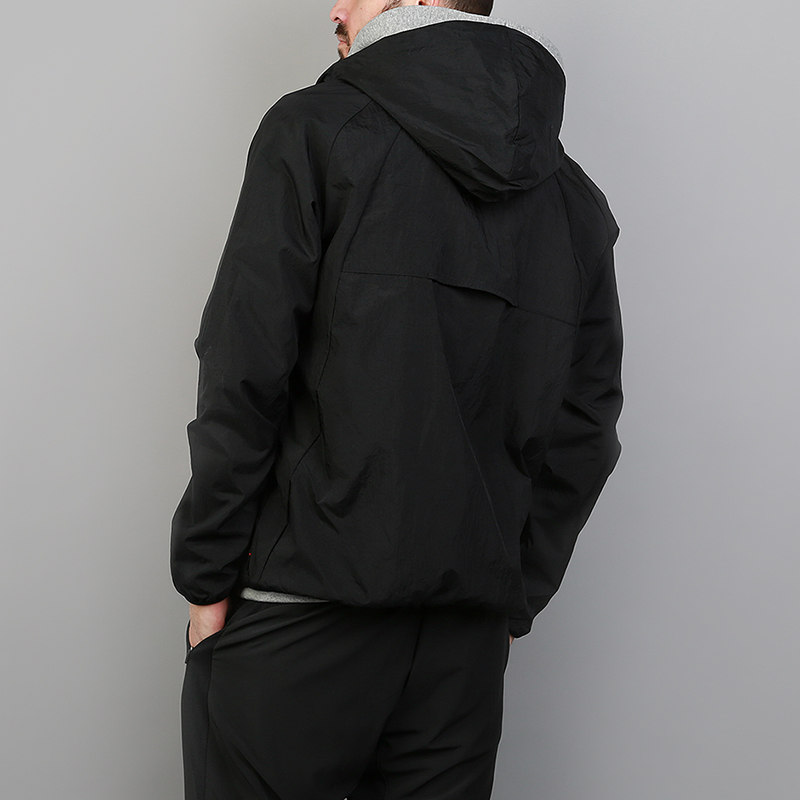 мужская черная куртка Jordan Sportswear Wings Windbreaker 894228-010 - цена, описание, фото 4