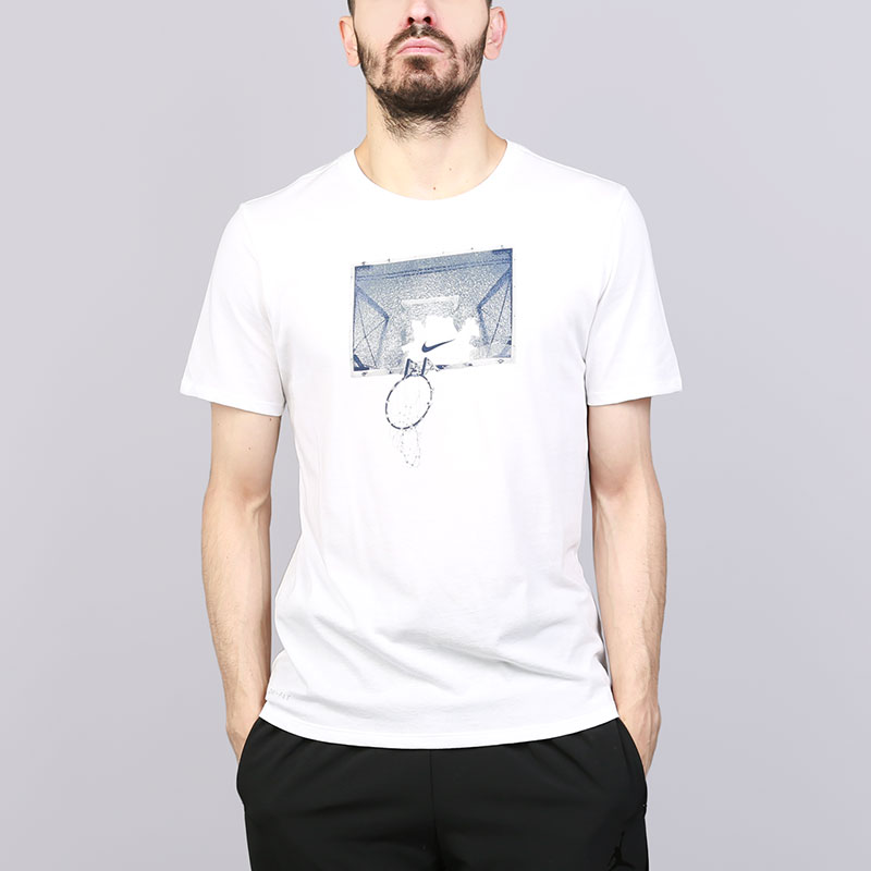 

Футболка Nike Graphic, Белый