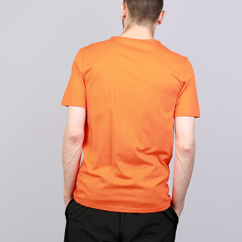 мужская оранжевая футболка Jordan Like Mike AJ1163-819 - цена, описание, фото 4