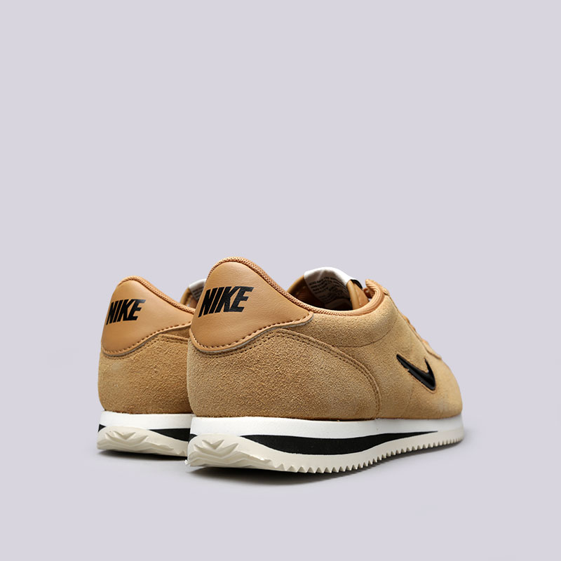 мужские коричневые кроссовки Nike Cortez Basic SE 902803-700 - цена, описание, фото 4