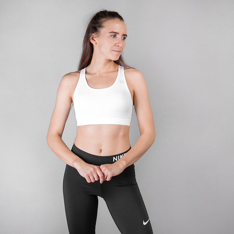 женский белый топ Nike CLASSIC SPARKLE AA2109-100 - цена, описание, фото 1