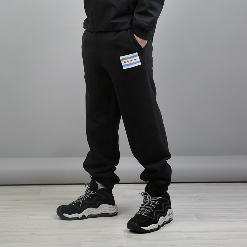 

Брюки Nike NBA Chicago Bulls City Edition Nike, Черный