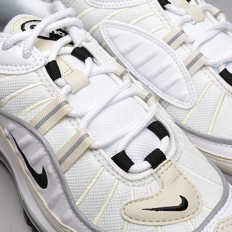 ah6799 nike