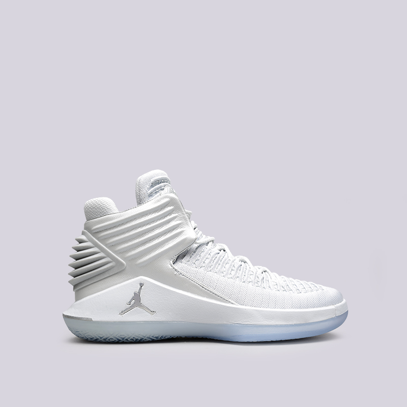 мужские серые баскетбольные кроссовки Jordan XXXII AA1253-007 - цена, описание, фото 1