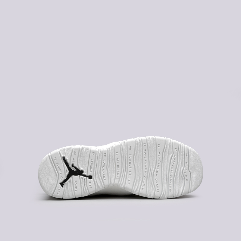 женские белые кроссовки Jordan X Retro BG 310806-104 - цена, описание, фото 2