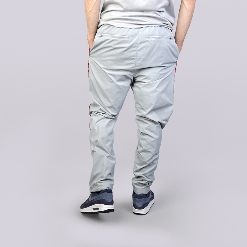 мужские серые брюки Jordan AJ3 WVN Pant Vault 897493-012 - цена, описание, фото 3