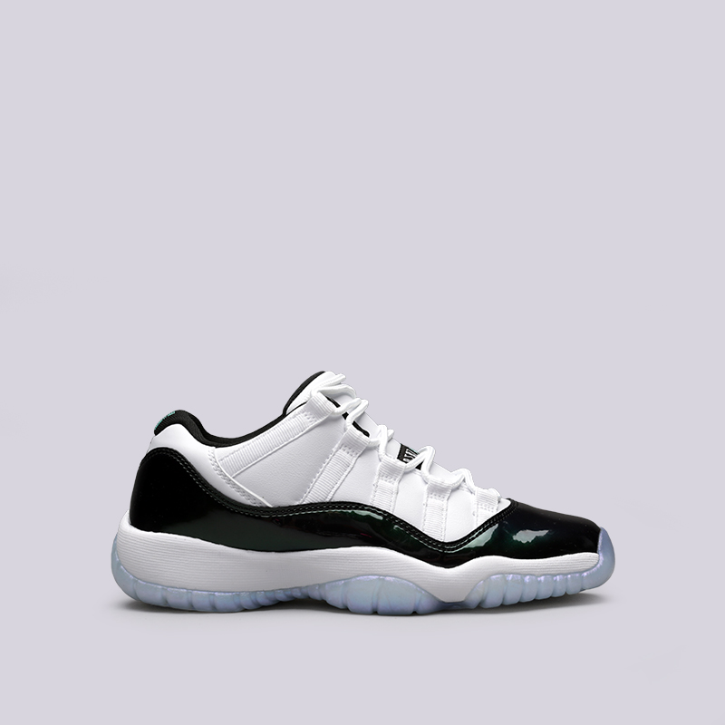 женские белые кроссовки Jordan XI Retro Low BG 528896-145 - цена, описание, фото 1