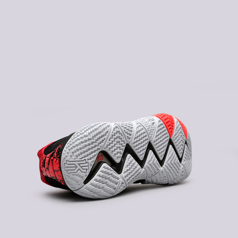 мужские черные баскетбольные кроссовки Nike Kyrie 4 943806-005 - цена, описание, фото 2