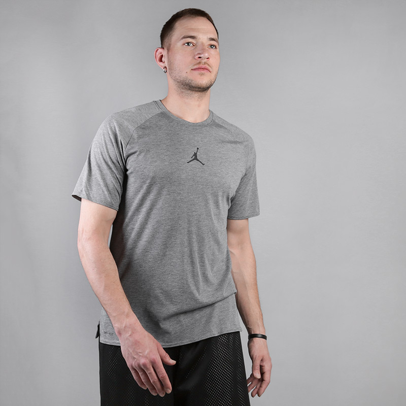 мужская серая футболка Jordan Dry Fit 23 Alpha Short 889713-091 - цена, описание, фото 1