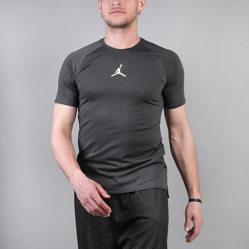 

Футболка Jordan 23 Tech Cool Top, Серый