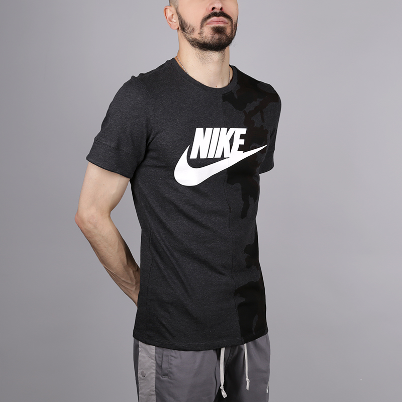 мужская черная футболка Nike AOP Tee AH6948-032 - цена, описание, фото 1
