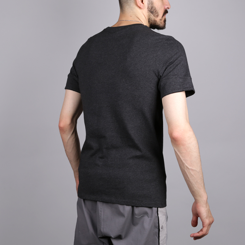мужская черная футболка Nike AOP Tee AH6948-032 - цена, описание, фото 3