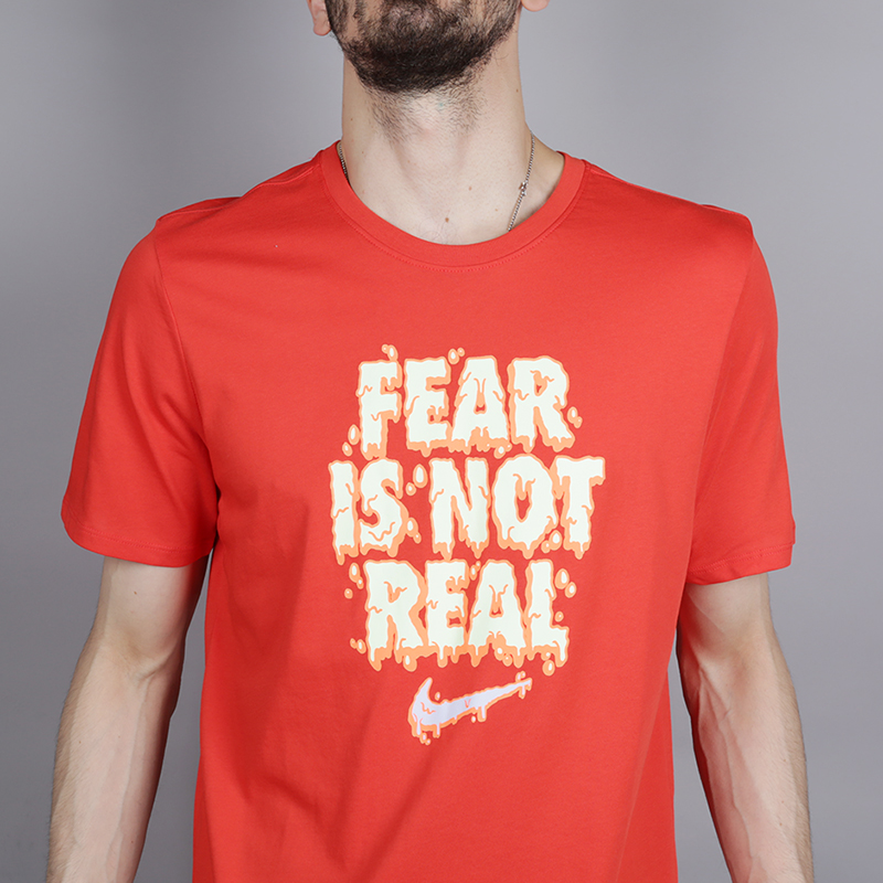 мужская красная футболка Nike Fear Is Not Real AJ9248-634 - цена, описание, фото 4