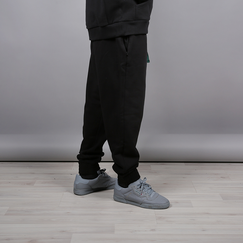 мужские черные брюки adidas EQT Knit Bottom CD6840 - цена, описание, фото 2