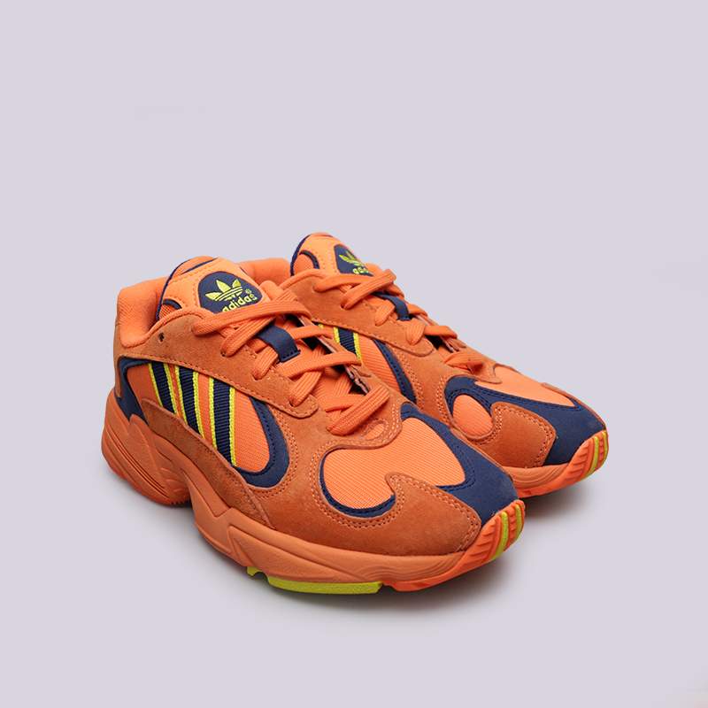 мужские оранжевые кроссовки adidas Yung-1 B37613 - цена, описание, фото 4