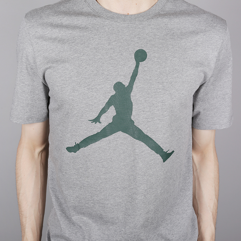 мужская серая футболка Jordan JSW Iconic Jumpman 908017-093 - цена, описание, фото 2