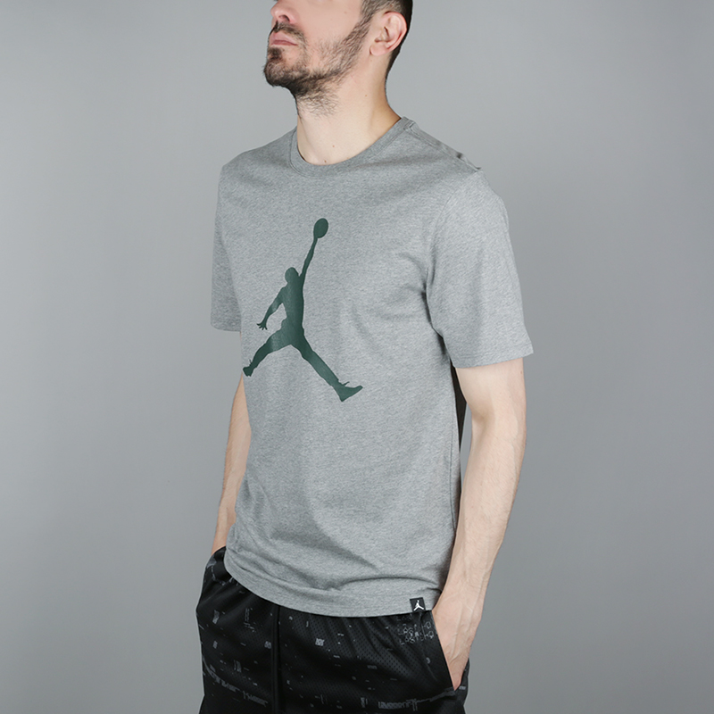 мужская серая футболка Jordan JSW Iconic Jumpman 908017-093 - цена, описание, фото 3
