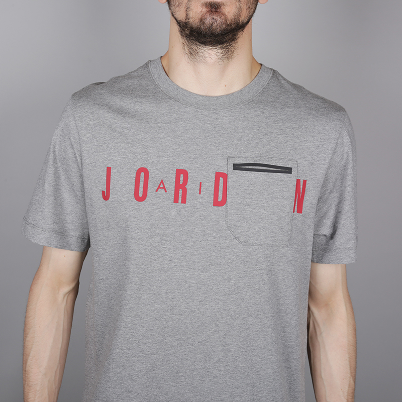 мужская серая футболка Jordan JSW Alt Hem Pocket 915937-091 - цена, описание, фото 2
