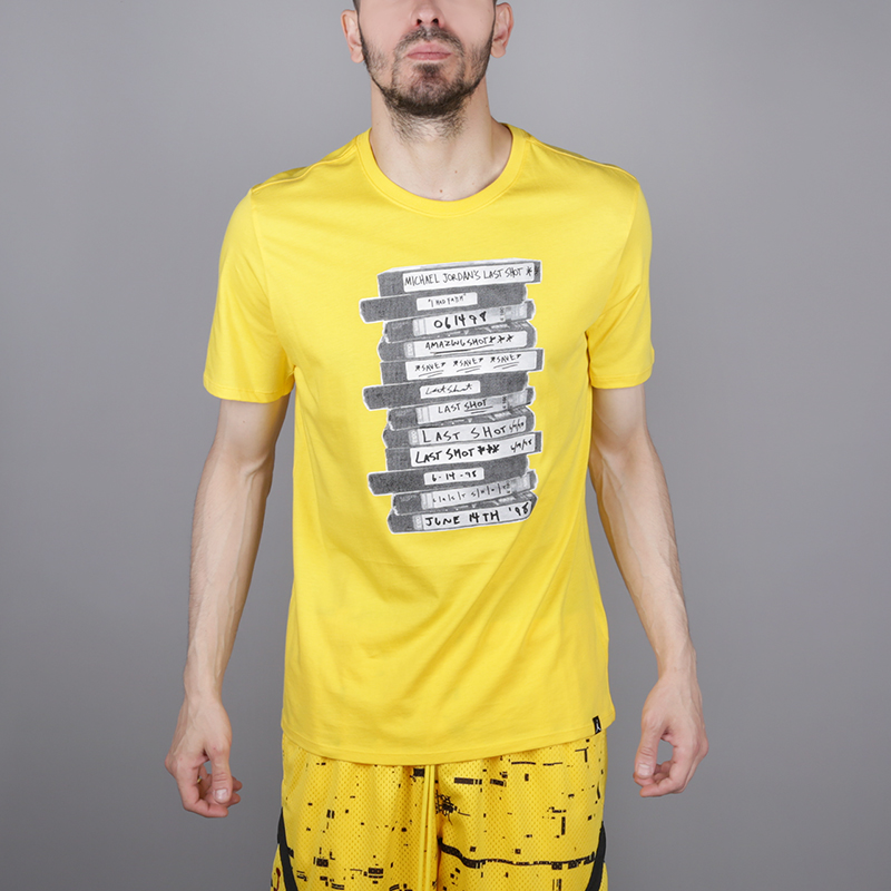 мужская желтая футболка Jordan Last Shot GFX AO2623-719 - цена, описание, фото 1