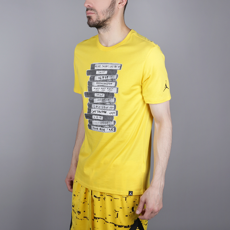 мужская желтая футболка Jordan Last Shot GFX AO2623-719 - цена, описание, фото 3