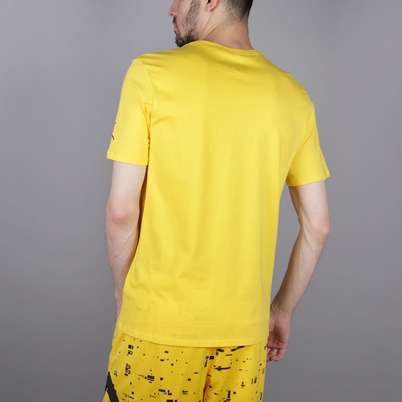 мужская желтая футболка Jordan Last Shot GFX AO2623-719 - цена, описание, фото 5